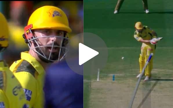 [Watch] Daryl Mitchell 'Shouts' At Umpire After His Controversial LBW Off Harshal Patel